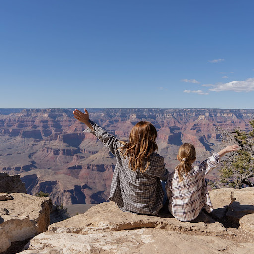 explore-the-grand-canyon-with-kids-the-best-hikes-views-activities.jpg